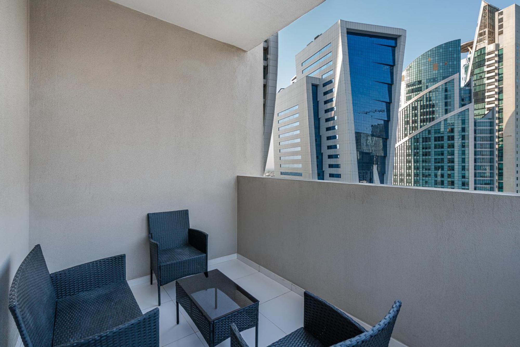Citihome - 1Br At Merano Tower By Damac Dubai Esterno foto